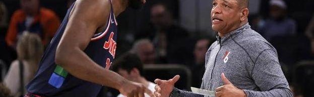 官方网站-恩比德轰40+20基本拿下得分王 76人锁定前四席位