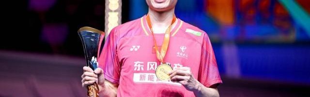 开云体育app-石宇奇强势回归世界第一，国羽领跑男单、女双、混双