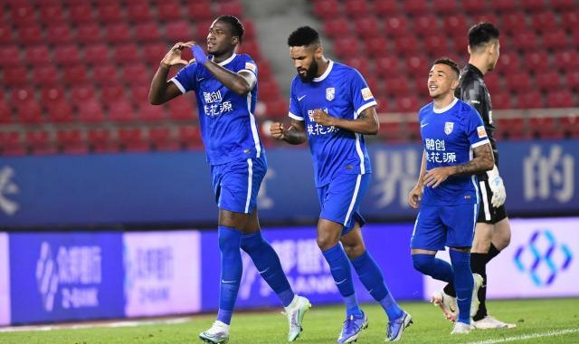 APP下载-马尔康克雷桑上演最激烈射手之争 谁破扎球王神迹