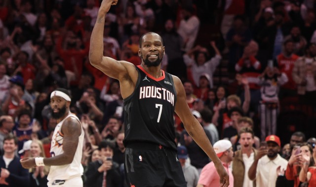 新老连线！谢泼德后场长传 杜兰特快攻双手扣篮打停公牛！