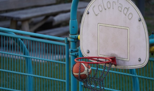 多维度解析新疆并未主动寻求交易赵睿 若球员想离队俱乐部或尊重